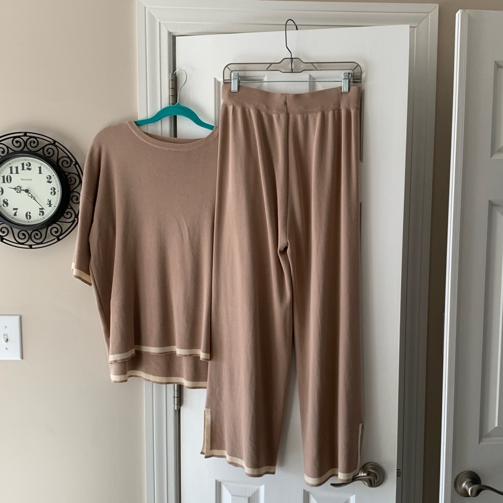 Matching Amazon sweater set -  khaki color
Regular size large
